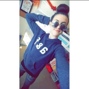 Meet your Posher, Margo