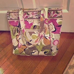 Colorful, authentic Vera Bradley Tote