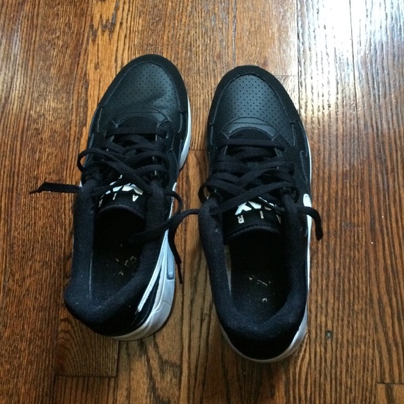 ❌SOLD❌Nike Air Max St❌ - Picture 3 of 3