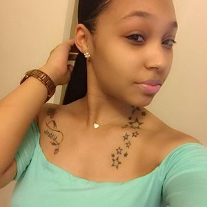 Meet your Posher, Nakeena