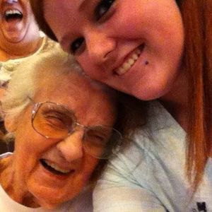 Meet your Posher, Leah