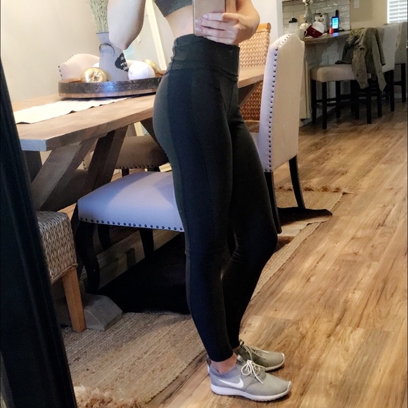 Nike Dry Fit Yoga Pants