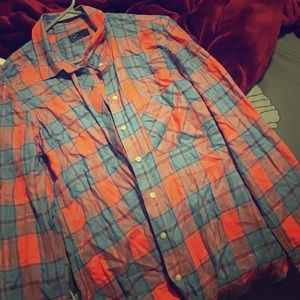 Gap Button Up Shirt