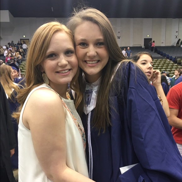 Meet your Posher, Juliana