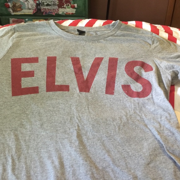 Elvis crew t shirt