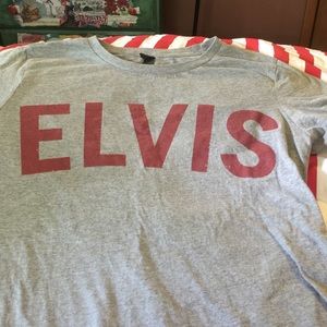 Elvis crew t shirt