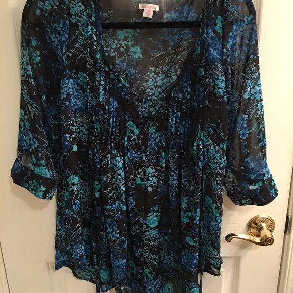 Long sheer floral blouse XS