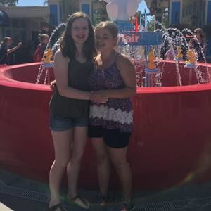 Meet your Posher, Ellie