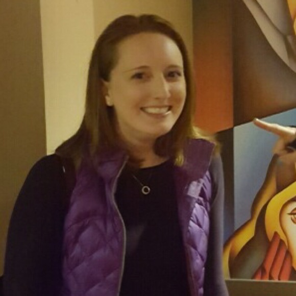 Meet your Posher, Krystal - Picture 2 of 2