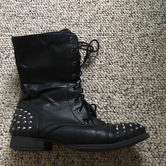 Size 8 studded combat boots