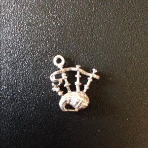 Bagpipe Charm