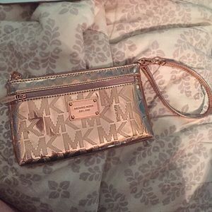 Michael Kors large wristlet