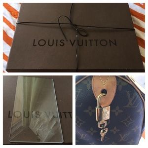 Authentic pre-owned LV Speedy 30