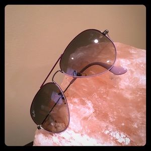 100% authentic Ray Ban sunglasses.