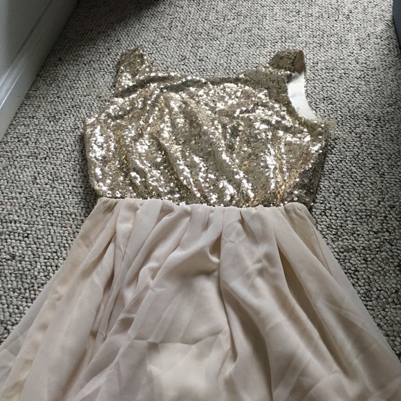 Gold dress from Windsor