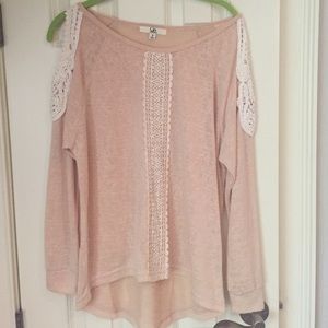 Cut out shoulder top!