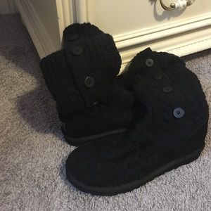 Knitted Ugg Boots!!!