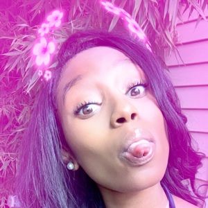 Meet your Posher, Amelia