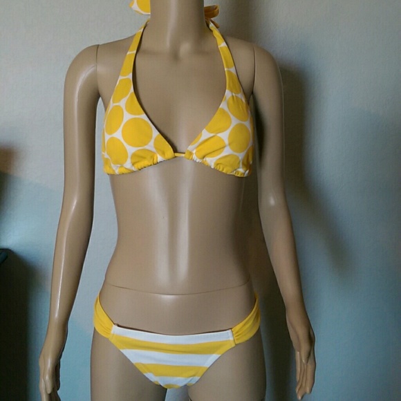 Nwot vs bikini - Picture 1 of 1