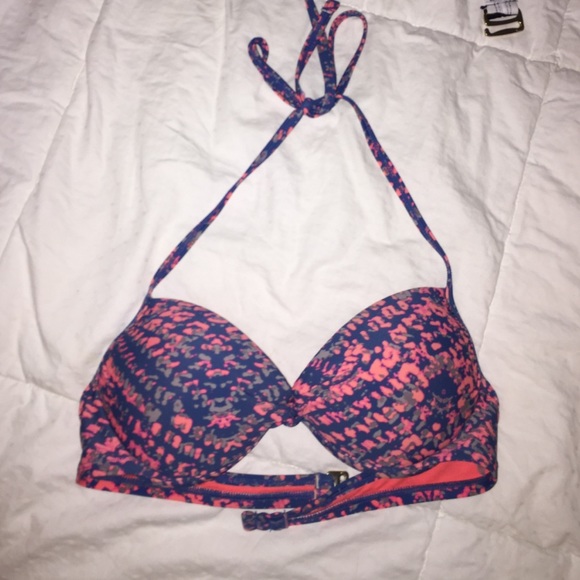 Bikini top