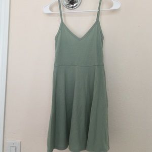 Forever 21 skater dress size small never been worn