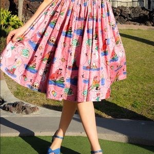 Pinupgirl Clothing - Pink flared skirt