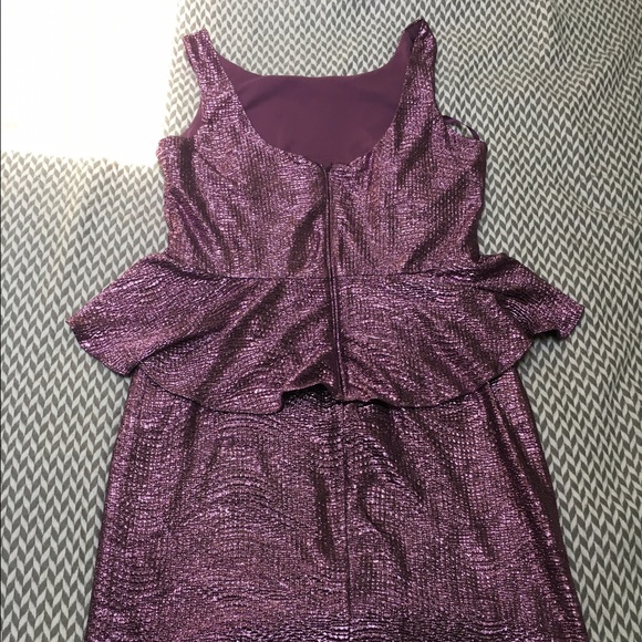 NYE Metallic peplum - Picture 2 of 3