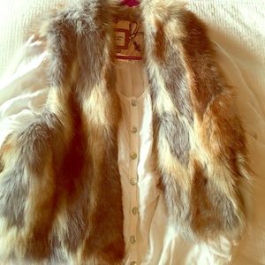 Fur vest