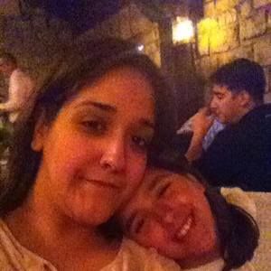 Meet your Posher, Leslie