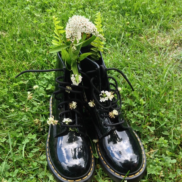 Black noir Dr. martens