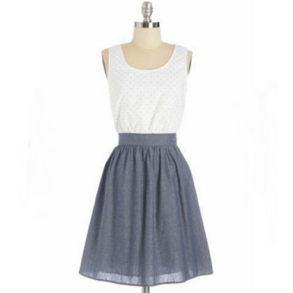 ModCloth Dresses & Skirts - Modcloth Affectionate Gesture Dress