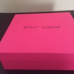 Hot pink Betsey Johnson heels