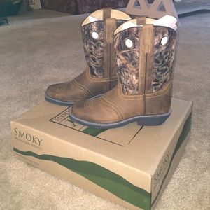 Flat toed Smokey Mountain Boots
