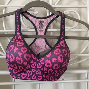 Victoria's Secret yoga sports bra pink cheetah XS