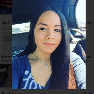 Meet your Posher, Yesenia