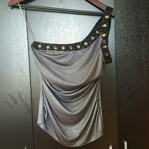 Gray with black trim blouse