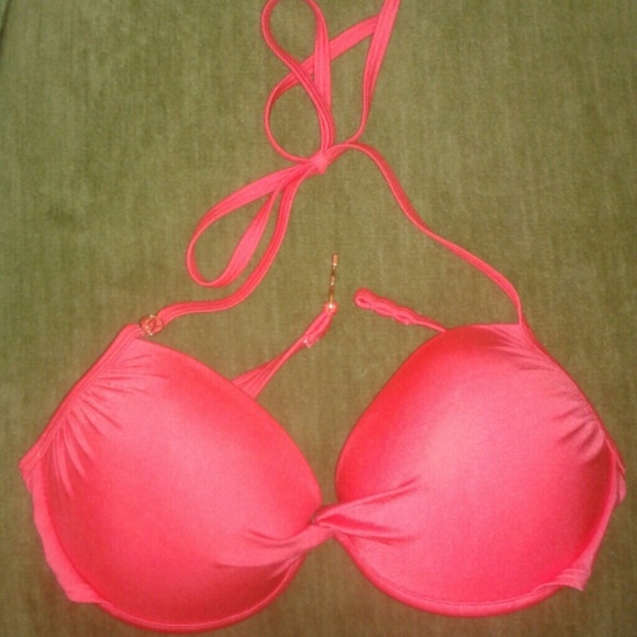 Coral color, Victoria Secrets shimmering push up - Picture 2 of 4