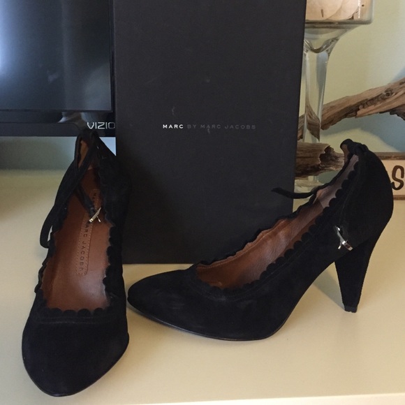 MARC by Marc Jacobs Black Suede Heels