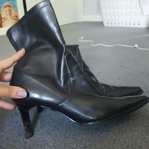 Enzo Angiolini black boot heels