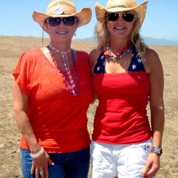 Meet your Posher, Lacy