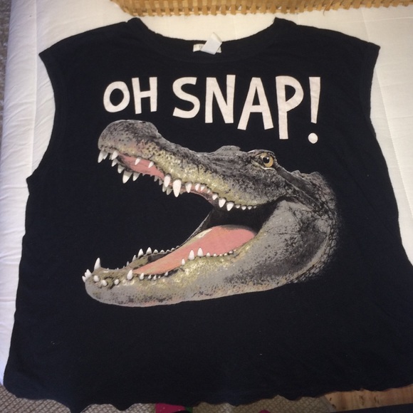 Punny Alligator Graphic Tee!🐊🐊🐊