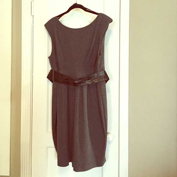 Dorothy Perkins Grey Dress with belt