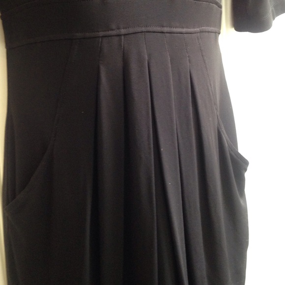 Timelessly Elegant Little Black Dress - Picture 3 of 3