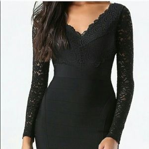 NWT Bebe lace V-neck body suit