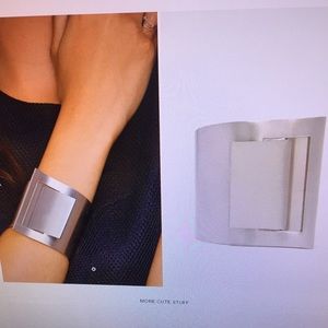 ❣SUPRISE SALE❣Nasty Gal Metal Cuff