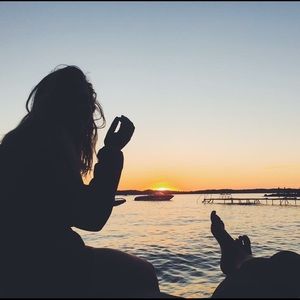 Meet your Posher, Kendra