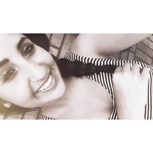 Meet your Posher, Kiani