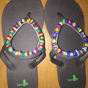 Sanuk flip flops