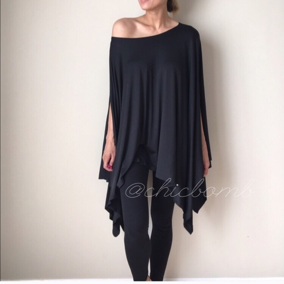 Fabulous drape poncho top - Picture 3 of 4