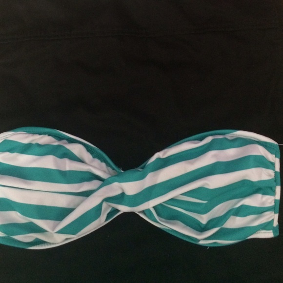 Bathing suit - Picture 2 of 2